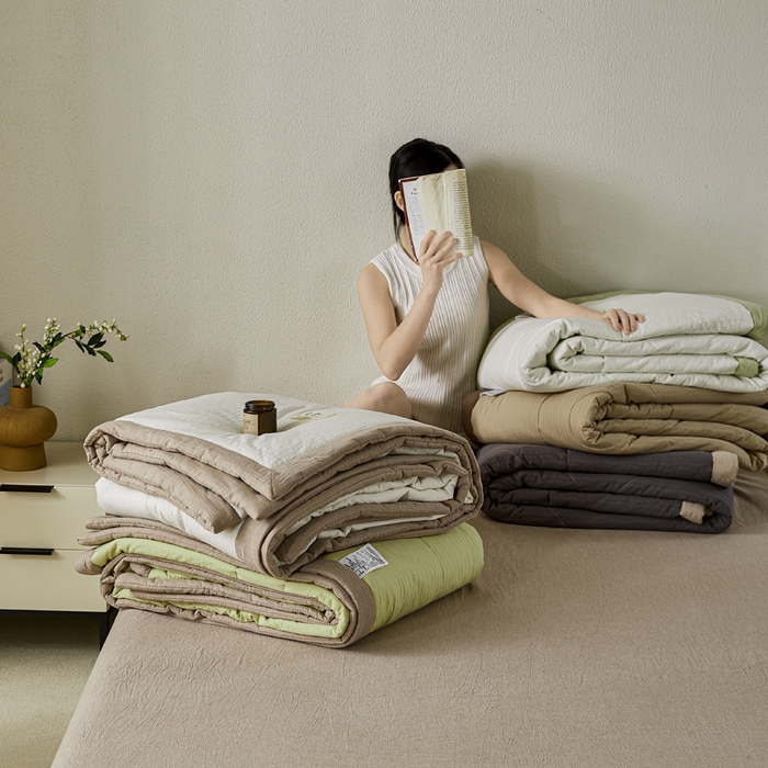 91家纺网 家纺一手货源 找家纺 恋人优选 2026新款波纹纱全棉提花夏被空调被 组合图 仅供参考