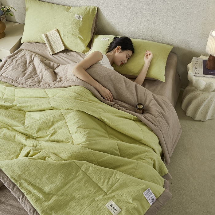 91家纺网 家纺一手货源 找家纺 恋人优选 2026新款波纹纱全棉提花夏被空调被 心漾绿