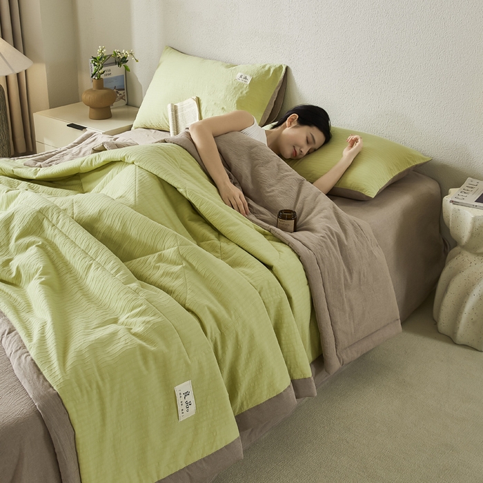 91家纺网 家纺一手货源 找家纺 恋人优选 2026新款波纹纱全棉提花夏被空调被 心漾绿