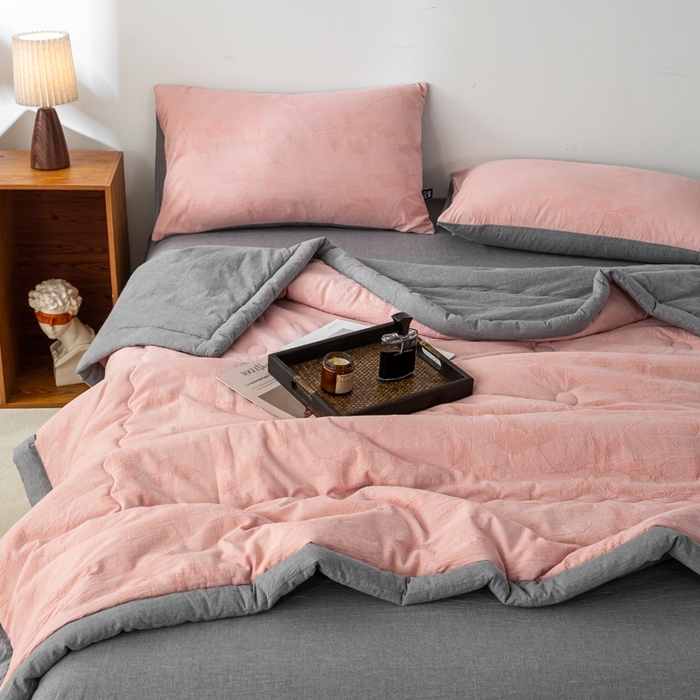 91家纺网 家纺一手货源 找家纺 （总）恋人优选 2026新款樱花叶全棉提花夏被空调被