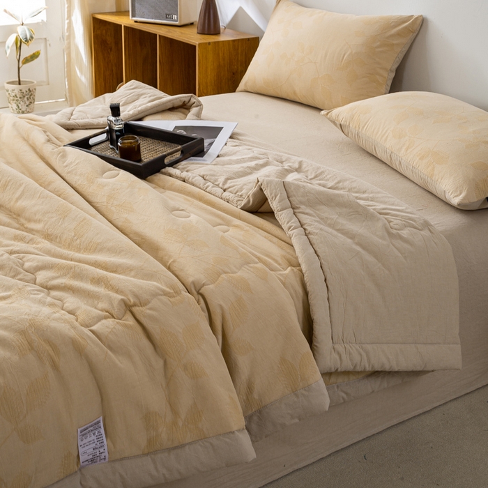 91家纺网 家纺一手货源 找家纺 恋人优选 2026新款樱花叶全棉提花夏被空调被 樱花叶-卡其