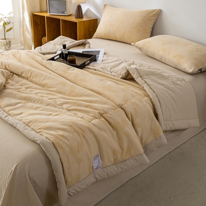 91家纺网 家纺一手货源 找家纺 恋人优选 2026新款樱花叶全棉提花夏被空调被 樱花叶-卡其