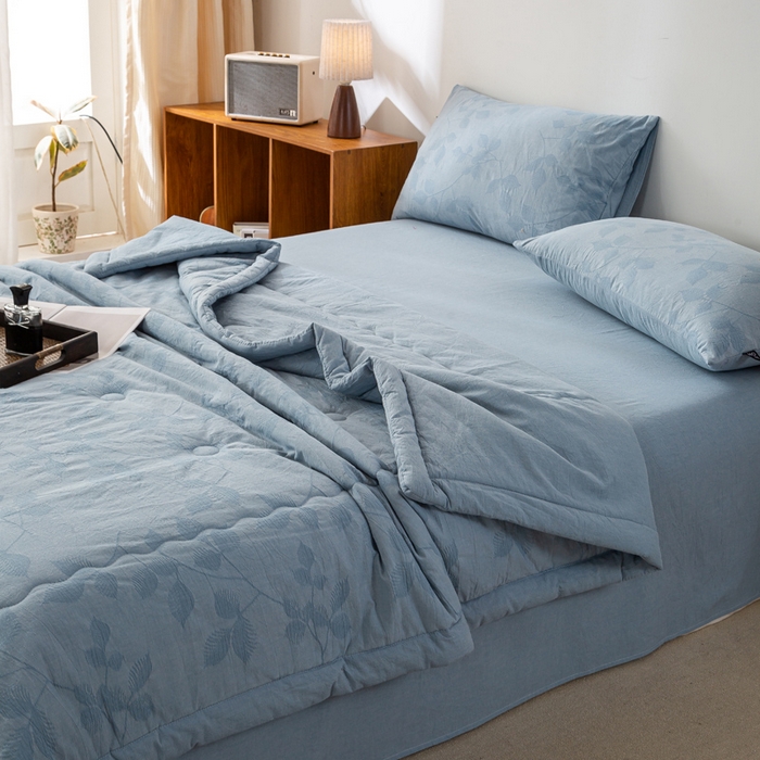 91家纺网 家纺一手货源 找家纺 恋人优选 2026新款樱花叶全棉提花夏被空调被 樱花叶-兰