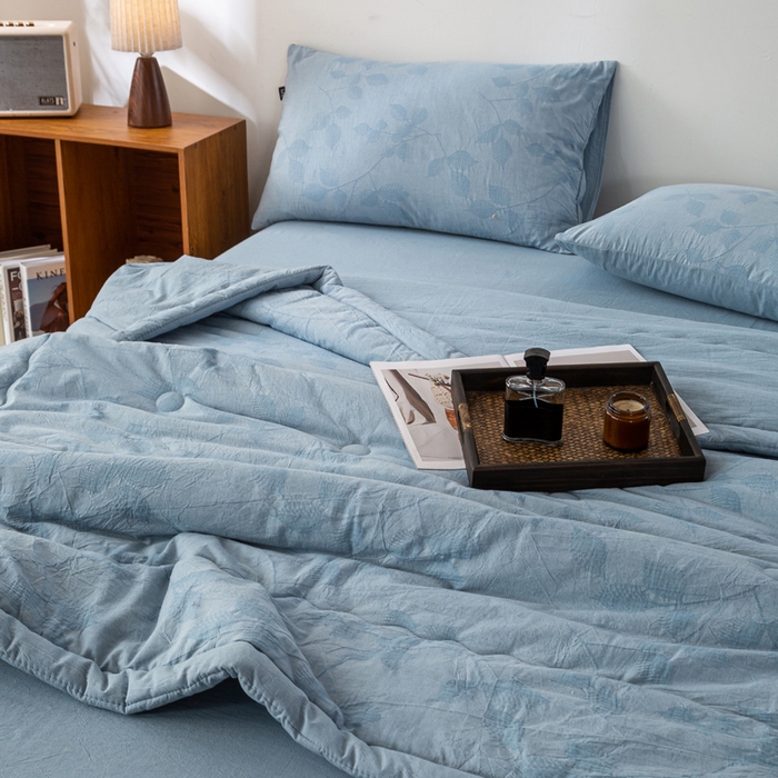 91家纺网 家纺一手货源 找家纺 恋人优选 2026新款樱花叶全棉提花夏被空调被 樱花叶-兰