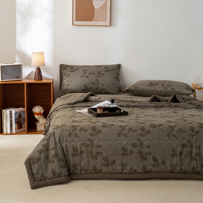 91家纺网 家纺一手货源 找家纺 恋人优选 2026新款樱花叶全棉提花夏被空调被 樱花叶-咖