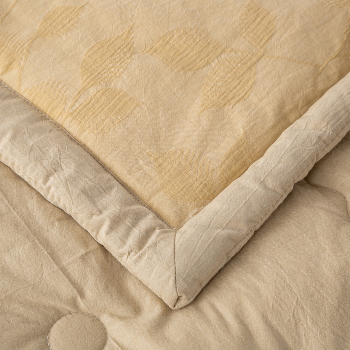 91家纺网 家纺一手货源 找家纺 恋人优选 2026新款樱花叶全棉提花夏被空调被 樱花叶-卡其