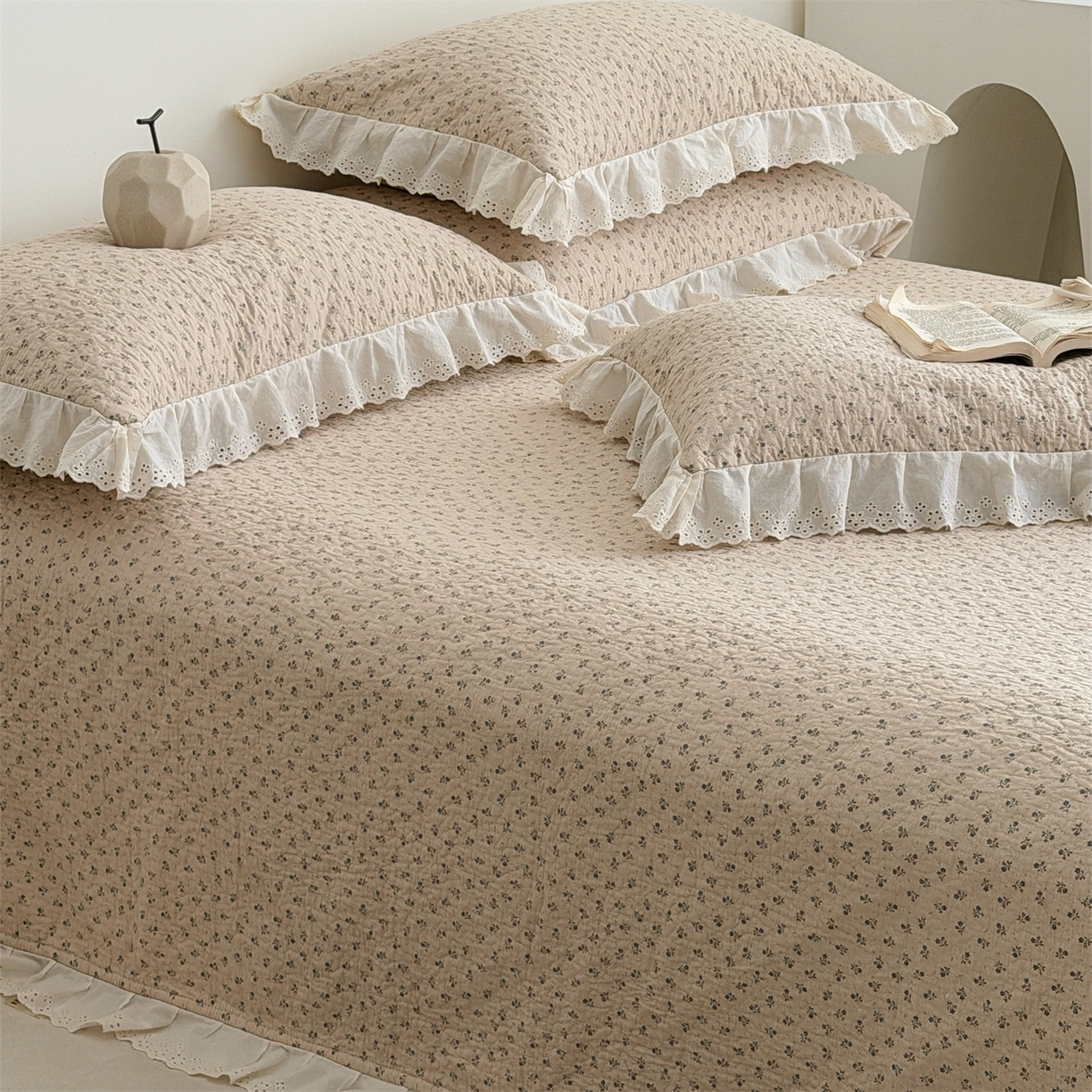 91家纺网 家纺一手货源 找家纺 佰织鑫家居 2026新款全棉法式砂洗棉花床盖款被套四件套 美拉德