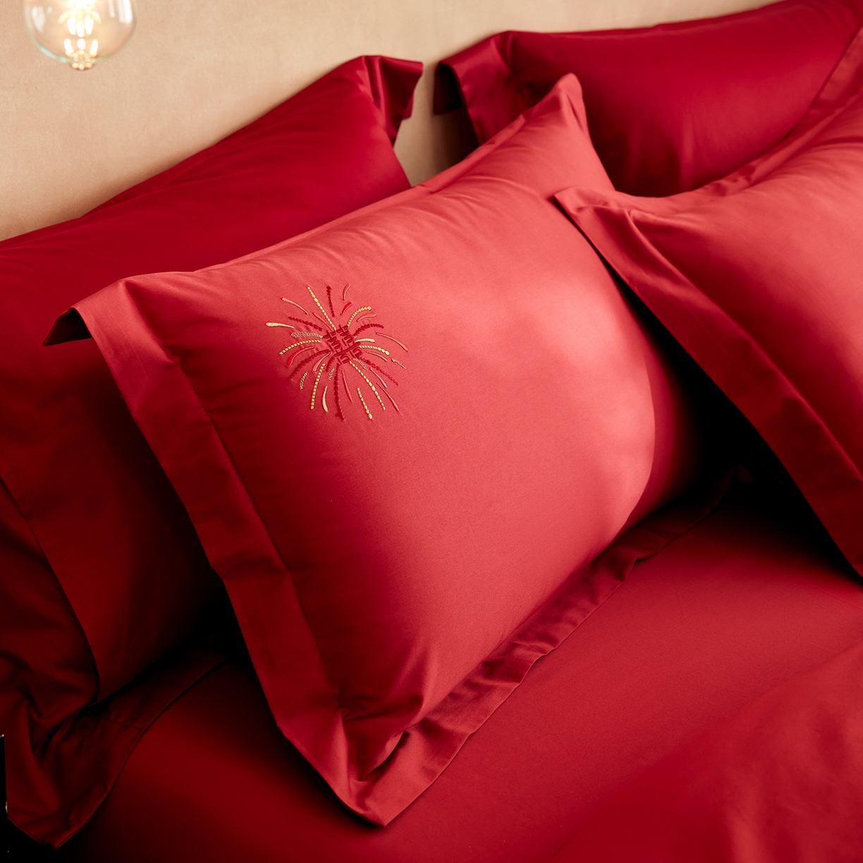 91家纺网 家纺一手货源 找家纺 （总）沐珩家纺 2026新款100S长绒棉贡缎刺绣四件套-烟火印迹