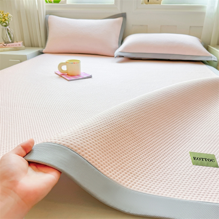 雯豆家纺 2026春夏新款凉感丝豆豆凉席席子三件套冰丝软席三明治款平铺席子 凉感丝豆豆席-胭脂粉