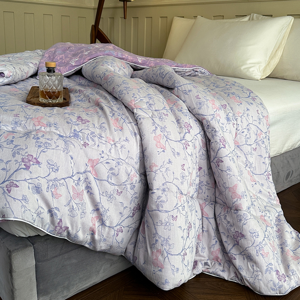 91家纺网 家纺一手货源 找家纺 睡棉坊 2026新款全棉色织提花双层纱夏被夏凉被空调被 蝶结缘