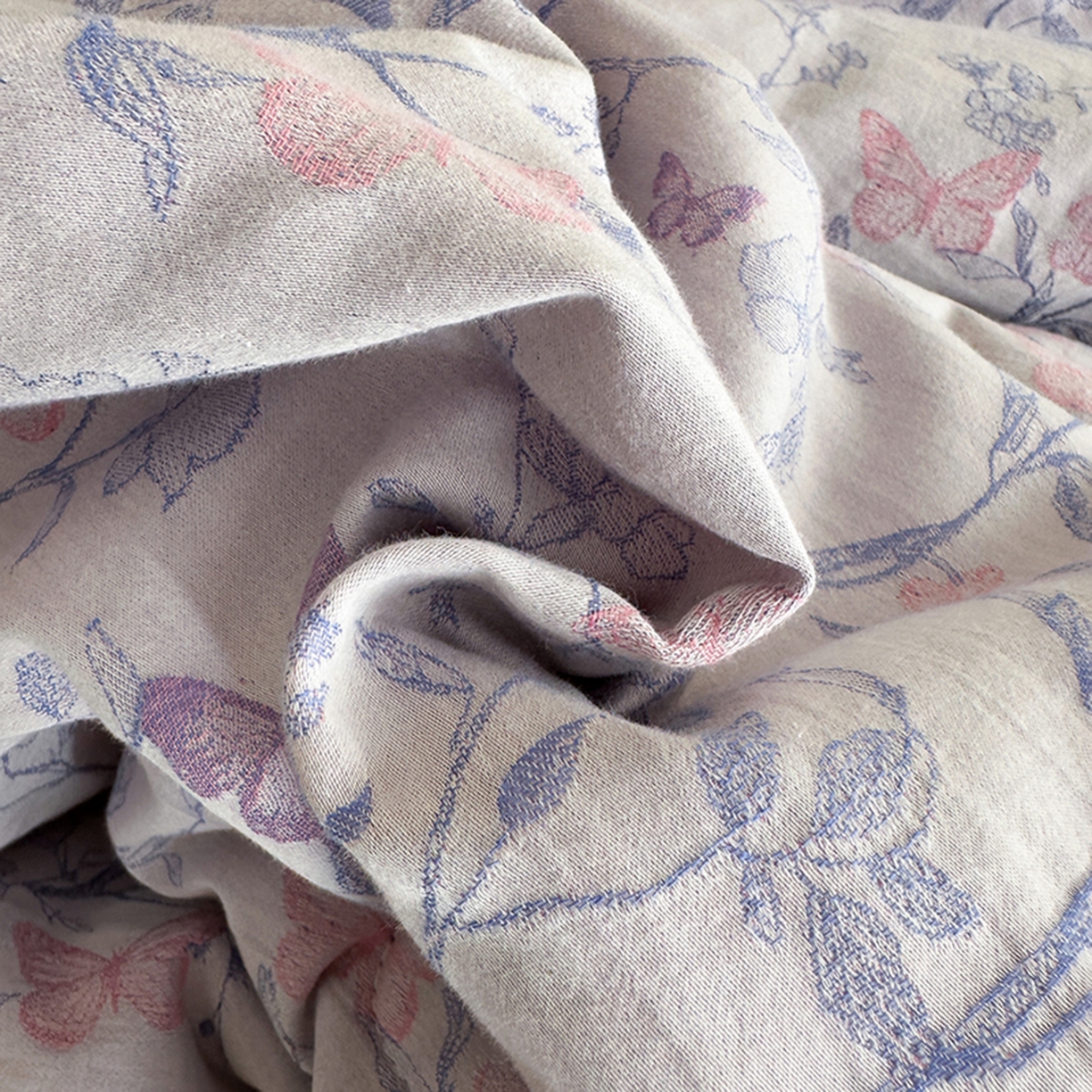 91家纺网 家纺一手货源 找家纺 睡棉坊 2026新款全棉色织提花双层纱夏被夏凉被空调被 蝶结缘