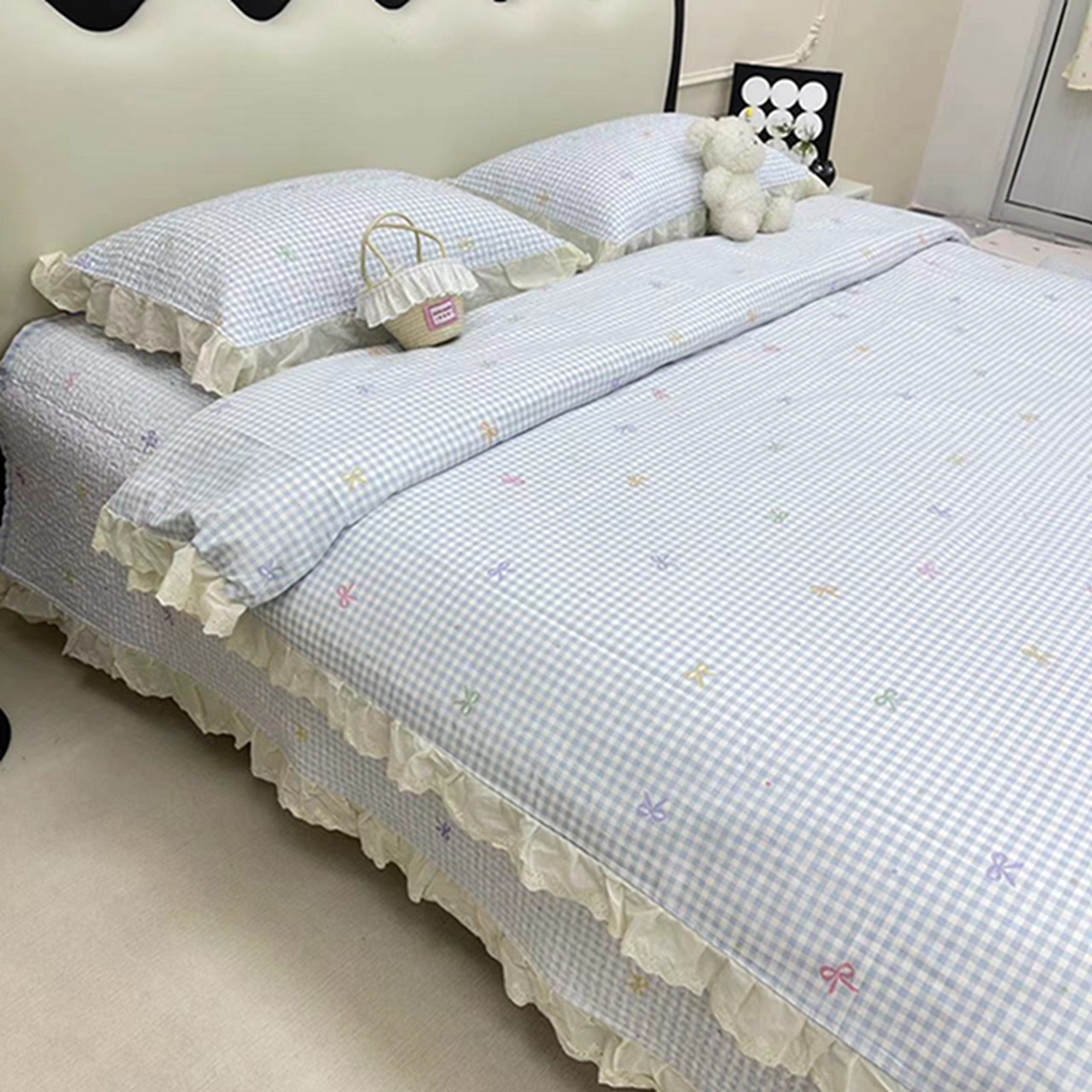 91家纺网 家纺一手货源 找家纺 禧瑞谷 2026新款法式纯棉床盖韩版花边床盖三件套四件套 格子蝴蝶结蓝色