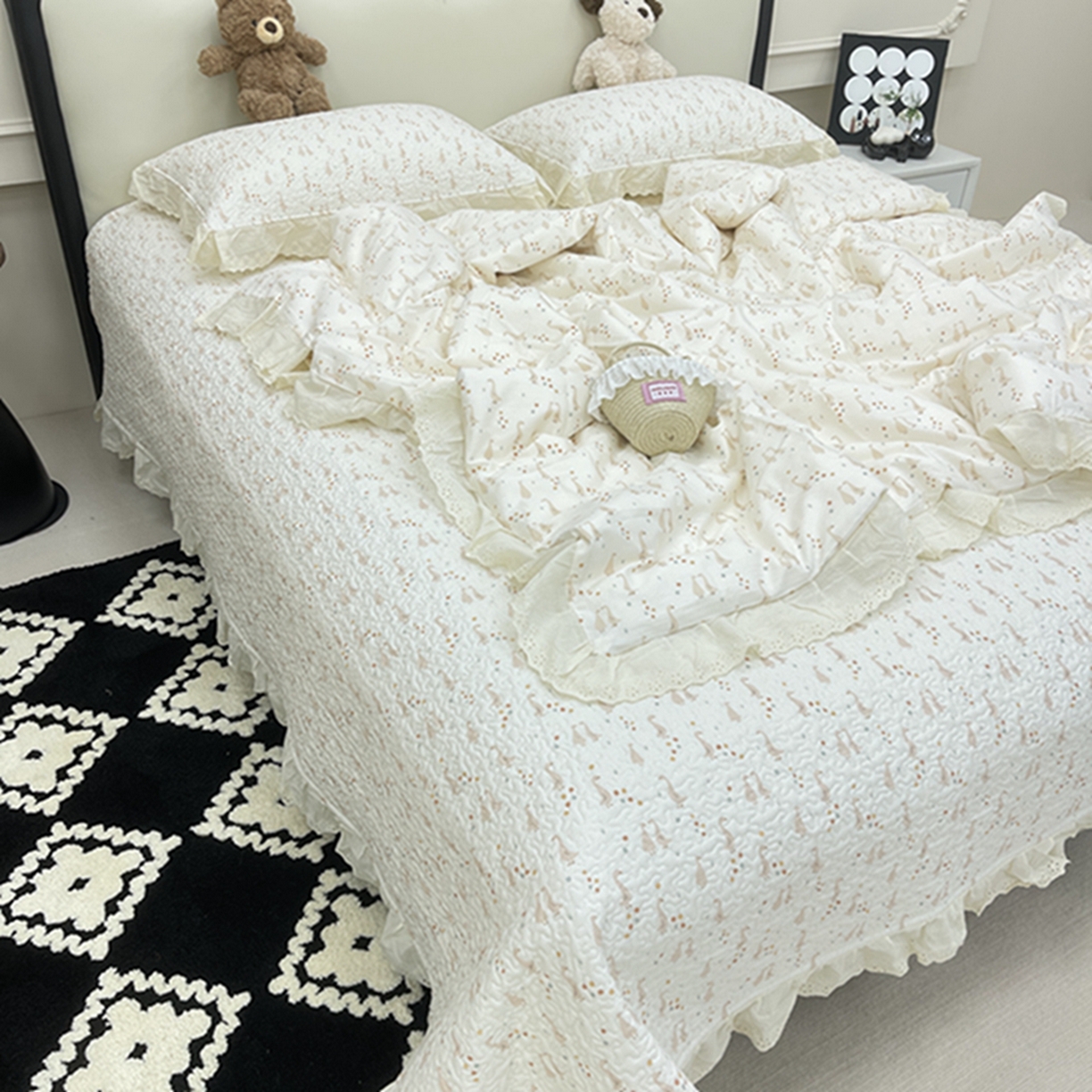 91家纺网 家纺一手货源 找家纺 禧瑞谷 2026新款法式纯棉床盖韩版花边床盖三件套四件套 可爱鹅