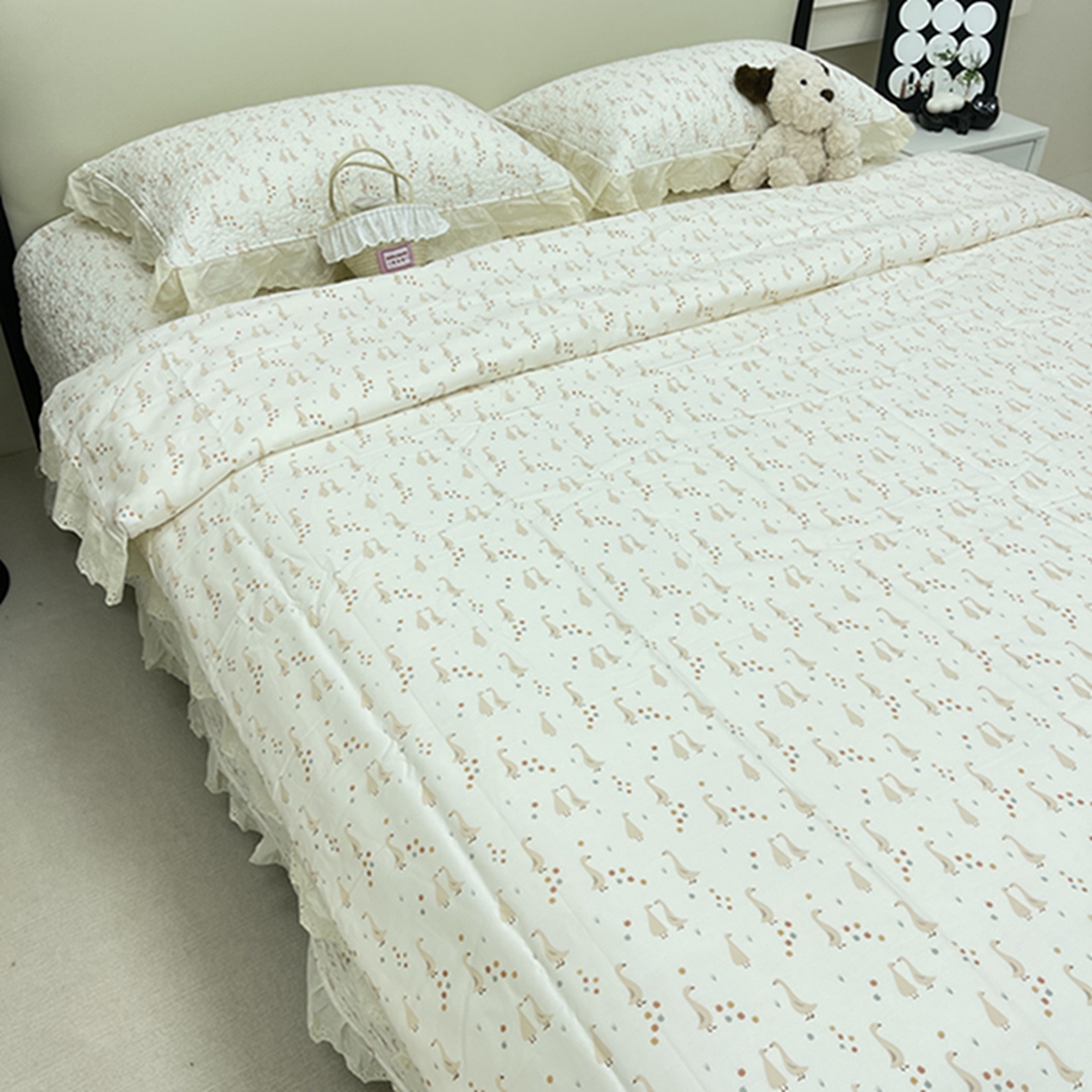 91家纺网 家纺一手货源 找家纺 禧瑞谷 2026新款法式纯棉床盖韩版花边床盖三件套四件套 可爱鹅