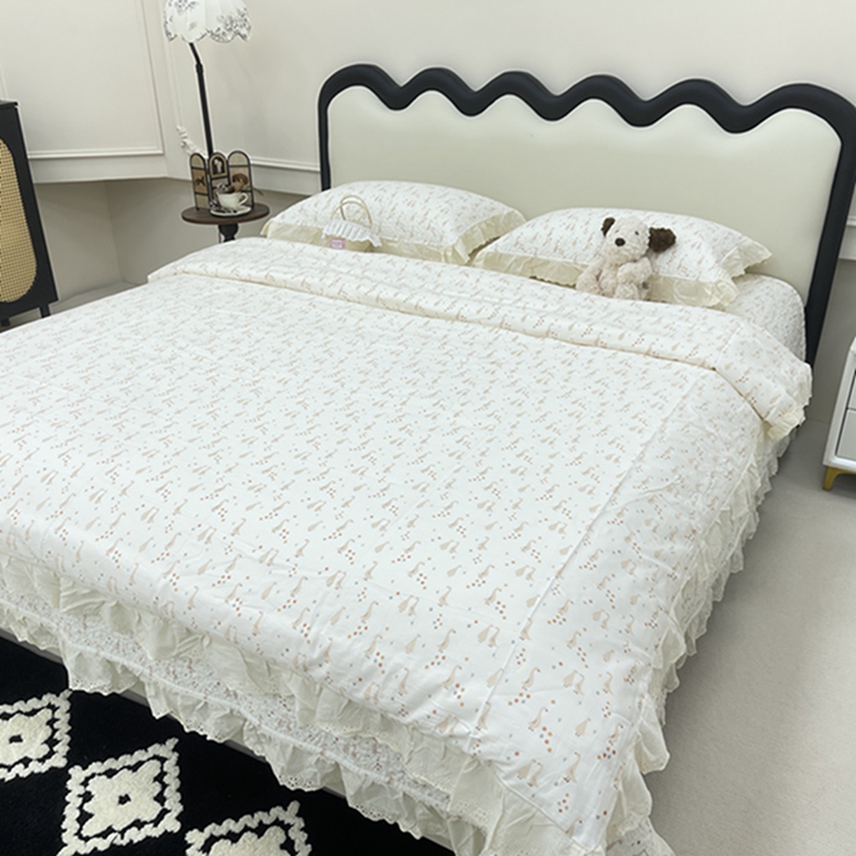 91家纺网 家纺一手货源 找家纺 禧瑞谷 2026新款法式纯棉床盖韩版花边床盖三件套四件套 可爱鹅