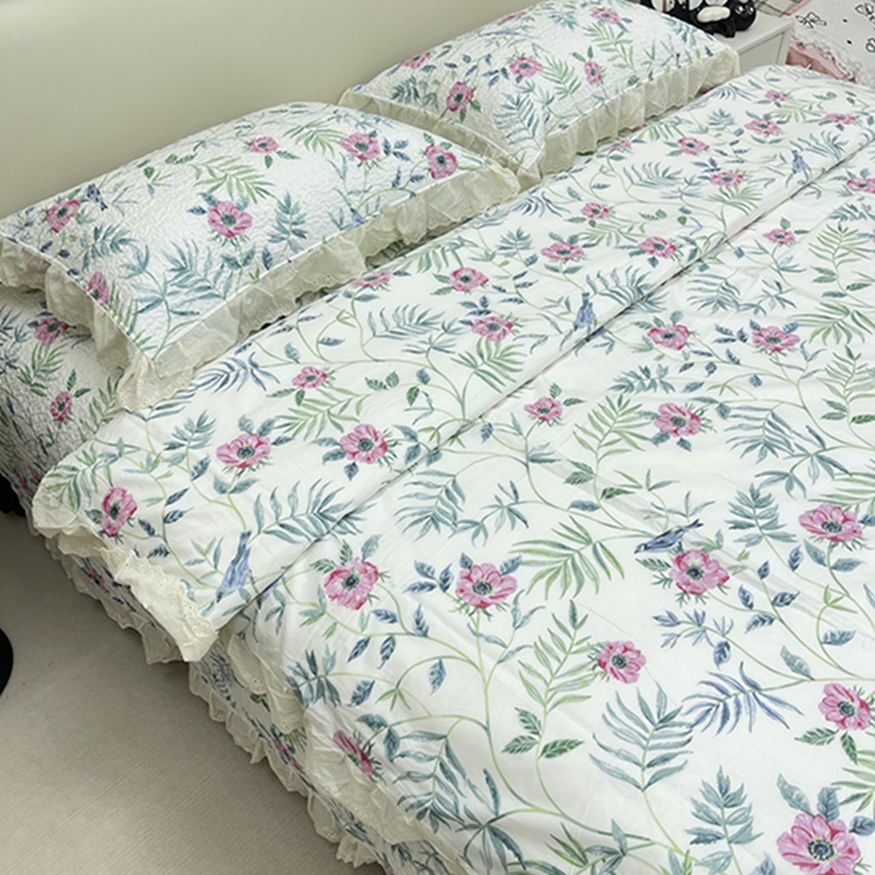 91家纺网 家纺一手货源 找家纺 禧瑞谷 2026新款法式纯棉床盖韩版花边床盖三件套四件套 林间花叙