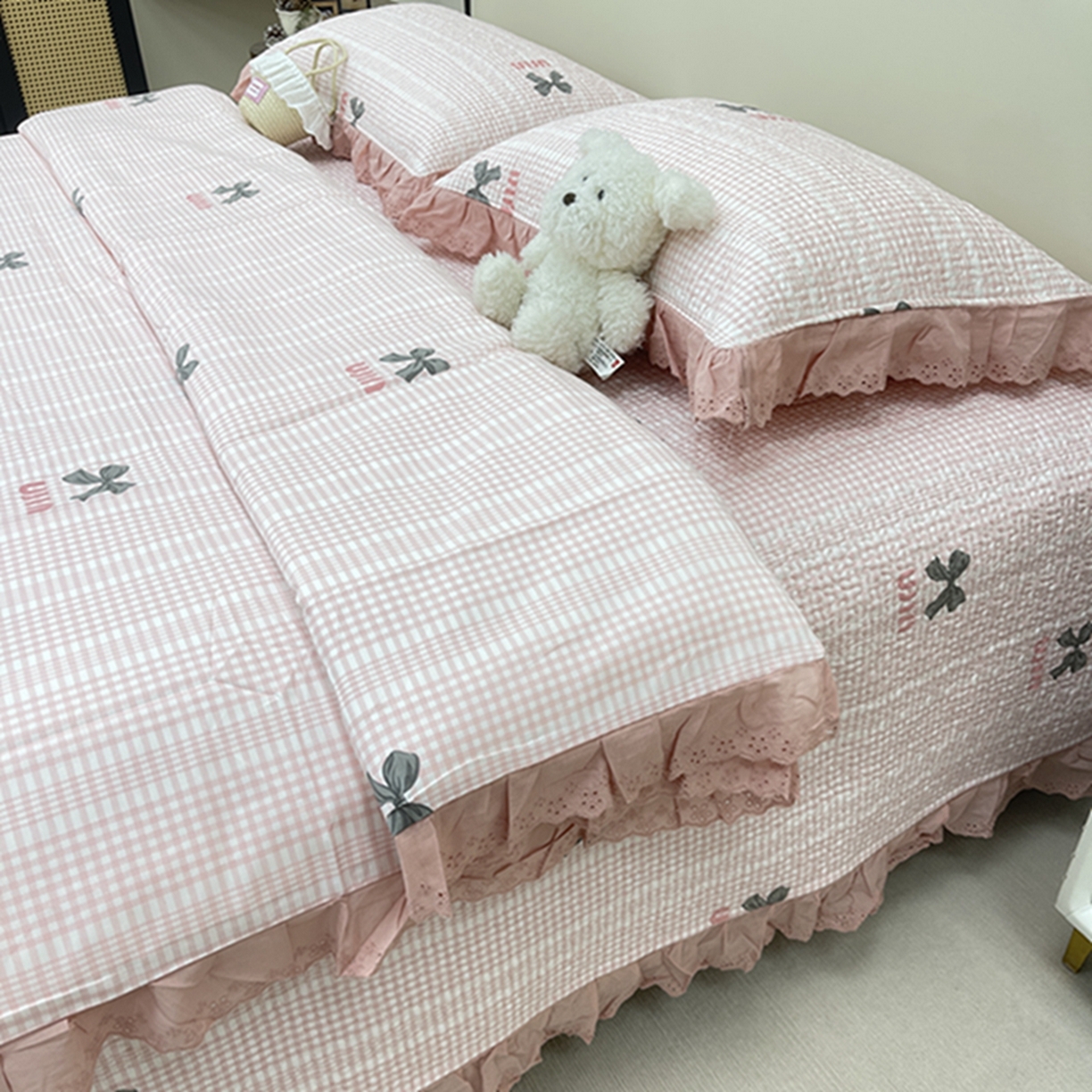 91家纺网 家纺一手货源 找家纺 禧瑞谷 2026新款法式纯棉床盖韩版花边床盖三件套四件套 缪格子蝴蝶结