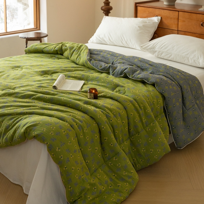 91家纺网 家纺一手货源 找家纺 睡棉坊 2026新款全棉色织提花双层纱夏被夏凉被空调被 诗画-绿