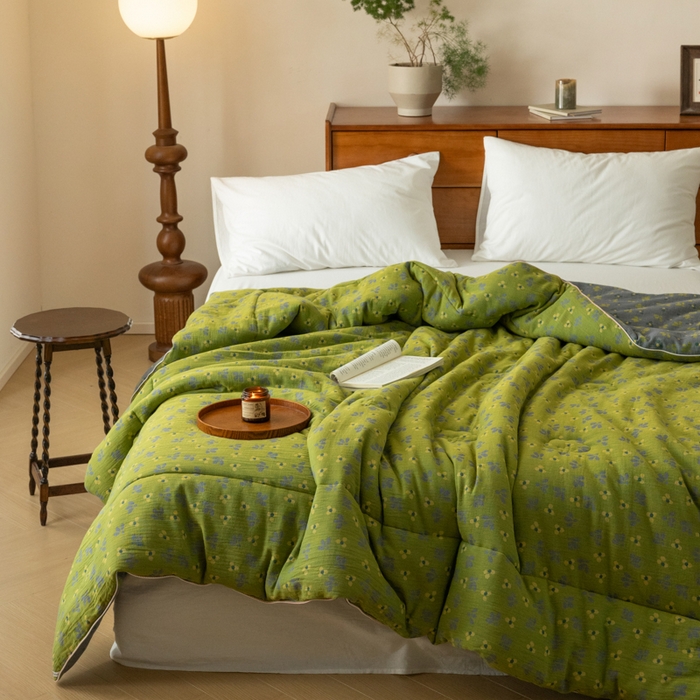 91家纺网 家纺一手货源 找家纺 睡棉坊 2026新款全棉色织提花双层纱夏被夏凉被空调被 诗画-绿