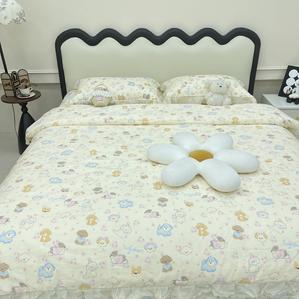 91家纺网 家纺一手货源 找家纺 禧瑞谷 2026新款法式纯棉床盖韩版花边床盖三件套四件套 奶油小狗