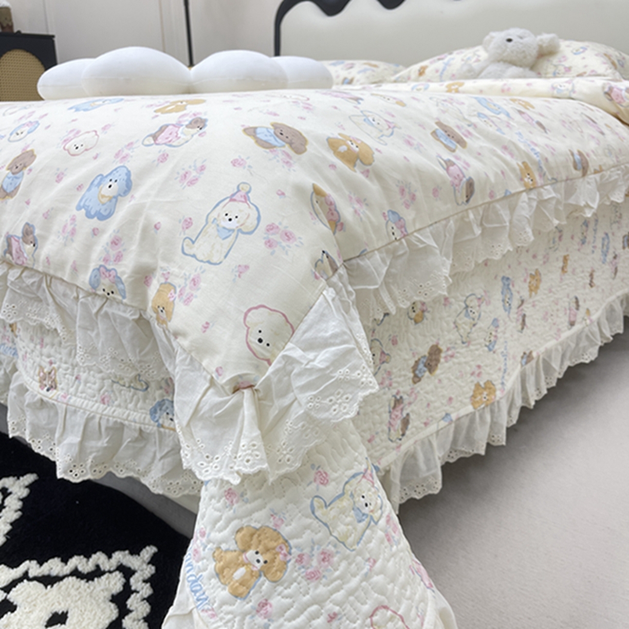 91家纺网 家纺一手货源 找家纺 禧瑞谷 2026新款法式纯棉床盖韩版花边床盖三件套四件套 奶油小狗