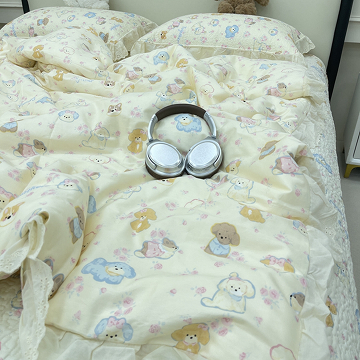 91家纺网 家纺一手货源 找家纺 禧瑞谷 2026新款法式纯棉床盖韩版花边床盖三件套四件套 奶油小狗