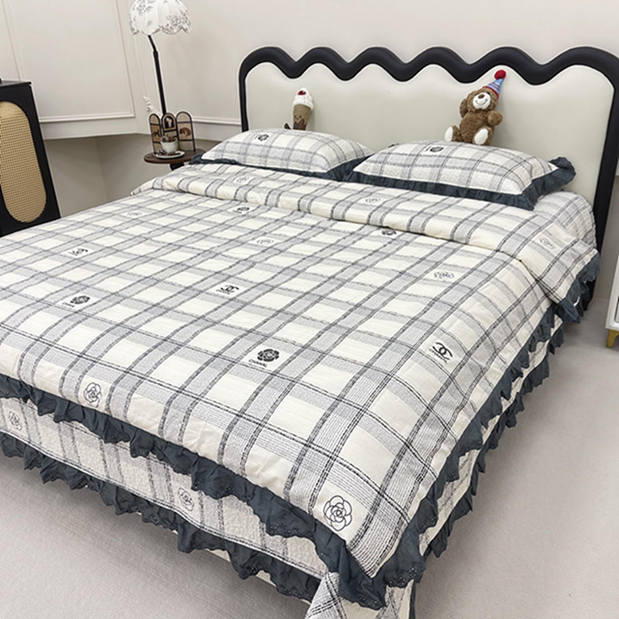 91家纺网 家纺一手货源 找家纺 禧瑞谷 2026新款法式纯棉床盖韩版花边床盖三件套四件套 香香格子