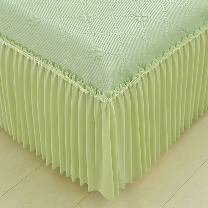 91家纺网 家纺一手货源 找家纺 畅畅家纺 2026春夏新款聚乙烯中分子凉感冰感凉豆豆凉席席子床裙三件套幸运草 幸运草-绿