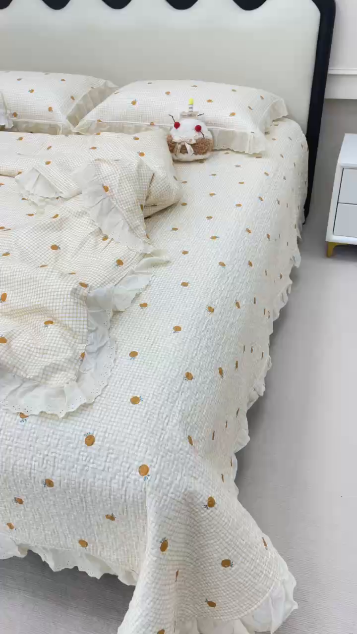 91家纺网 家纺一手货源 找家纺 禧瑞谷 2026新款法式纯棉床盖韩版花边床盖三件套四件套 心想柿成