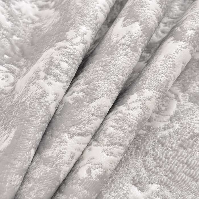 91家纺网 家纺一手货源 找家纺 畅畅家纺 2026春夏新款聚乙烯中分子双面提花高克重凉感冰感凉豆豆床裙三件套-经典玫瑰 经典玫瑰-灰