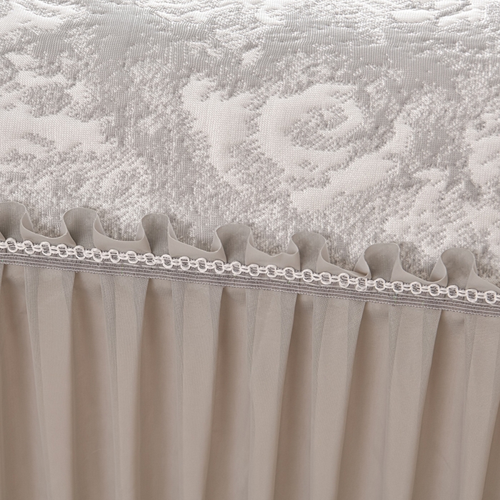 91家纺网 家纺一手货源 找家纺 畅畅家纺 2026春夏新款聚乙烯中分子双面提花高克重凉感冰感凉豆豆床裙三件套-经典玫瑰 经典玫瑰-灰