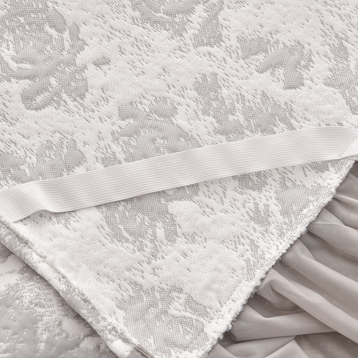 91家纺网 家纺一手货源 找家纺 畅畅家纺 2026春夏新款聚乙烯中分子双面提花高克重凉感冰感凉豆豆床裙三件套-经典玫瑰 经典玫瑰-灰