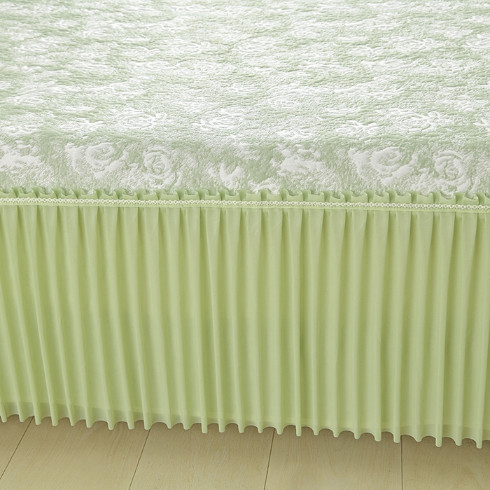 91家纺网 家纺一手货源 找家纺 畅畅家纺 2026春夏新款聚乙烯中分子双面提花高克重凉感冰感凉豆豆床裙三件套-经典玫瑰 经典玫瑰-绿