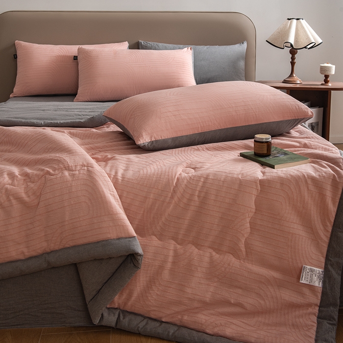 91家纺网 家纺一手货源 找家纺 （总）恋人优选 2026新款浮光全棉提花夏被空调被