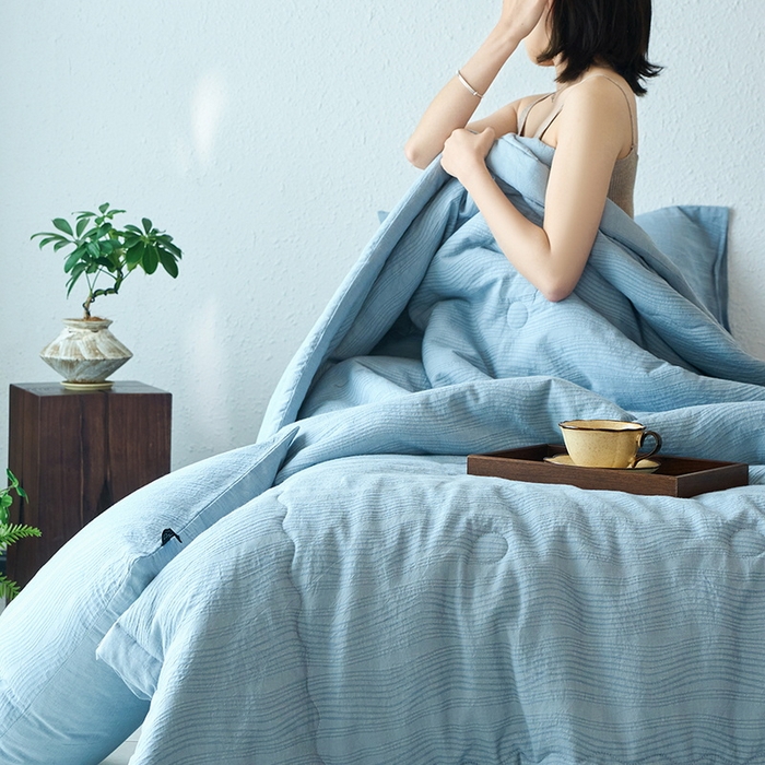 91家纺网 家纺一手货源 找家纺 恋人优选 2026新款A类全棉色织水洗棉提花夏被空调被 大波浪兰