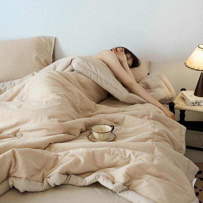 91家纺网 家纺一手货源 找家纺 恋人优选 2026新款A类全棉色织水洗棉提花夏被空调被 大波浪卡其