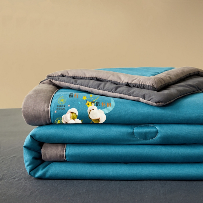 91家纺网 家纺一手货源 找家纺 卡斯诺家纺馆 2026新款水洗棉棉花夏被四件套 宝兰深灰