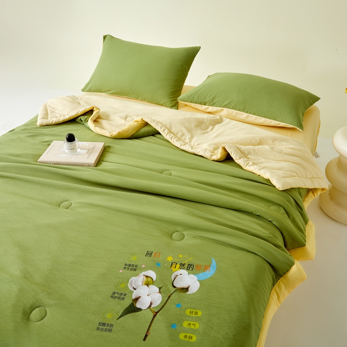 91家纺网 家纺一手货源 找家纺 卡斯诺家纺馆 2026新款水洗棉棉花夏被四件套 茶绿奶黄