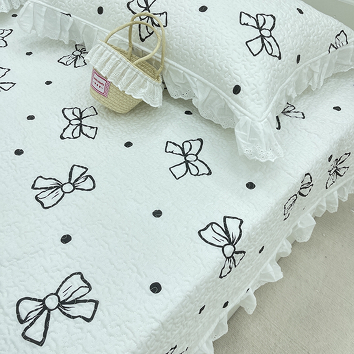 91家纺网 家纺一手货源 找家纺 禧瑞谷 2026法式纯棉绗缝全棉榻榻米床盖防滑加厚纯棉床单夹棉三件套床盖纯棉东北农大炕盖 白波点蝴蝶结