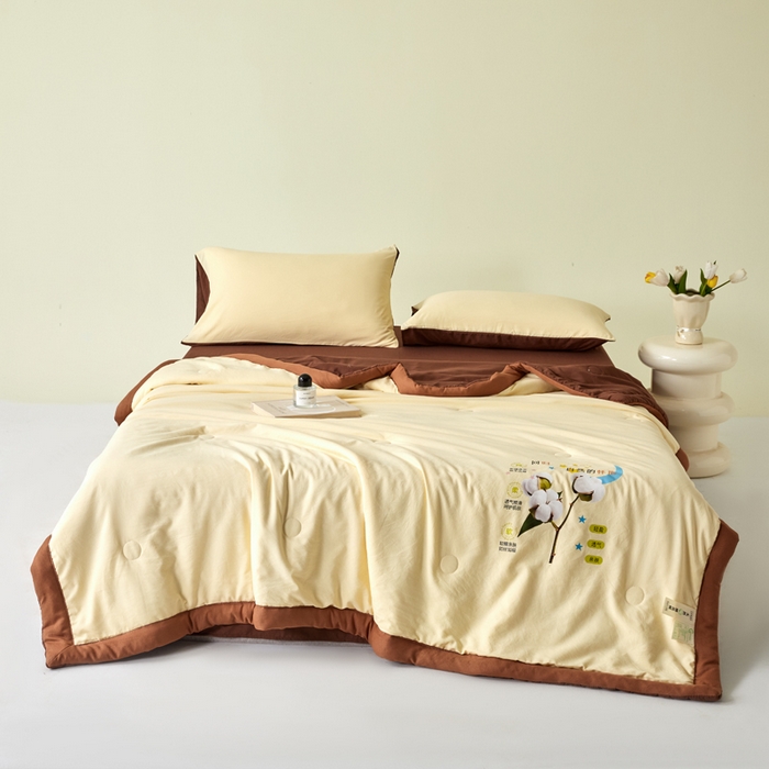 91家纺网 家纺一手货源 找家纺 卡斯诺家纺馆 2026新款水洗棉棉花夏被四件套 奶黄深咖