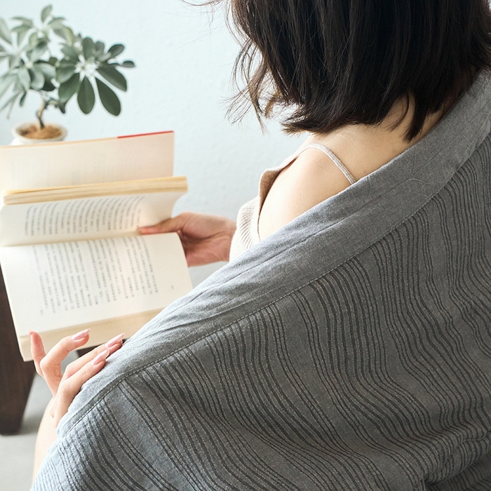 91家纺网 家纺一手货源 找家纺 恋人优选 2026新款A类全棉色织水洗棉提花夏被空调被 大波浪灰