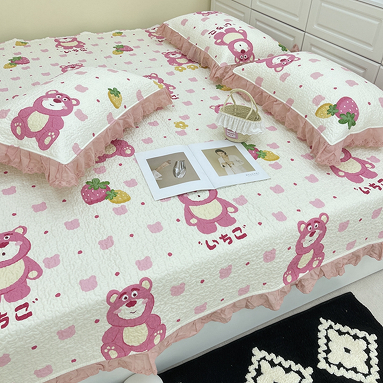 91家纺网 家纺一手货源 找家纺 禧瑞谷 2026法式纯棉绗缝全棉榻榻米床盖防滑加厚纯棉床单夹棉三件套床盖纯棉东北农大炕盖 草莓熊