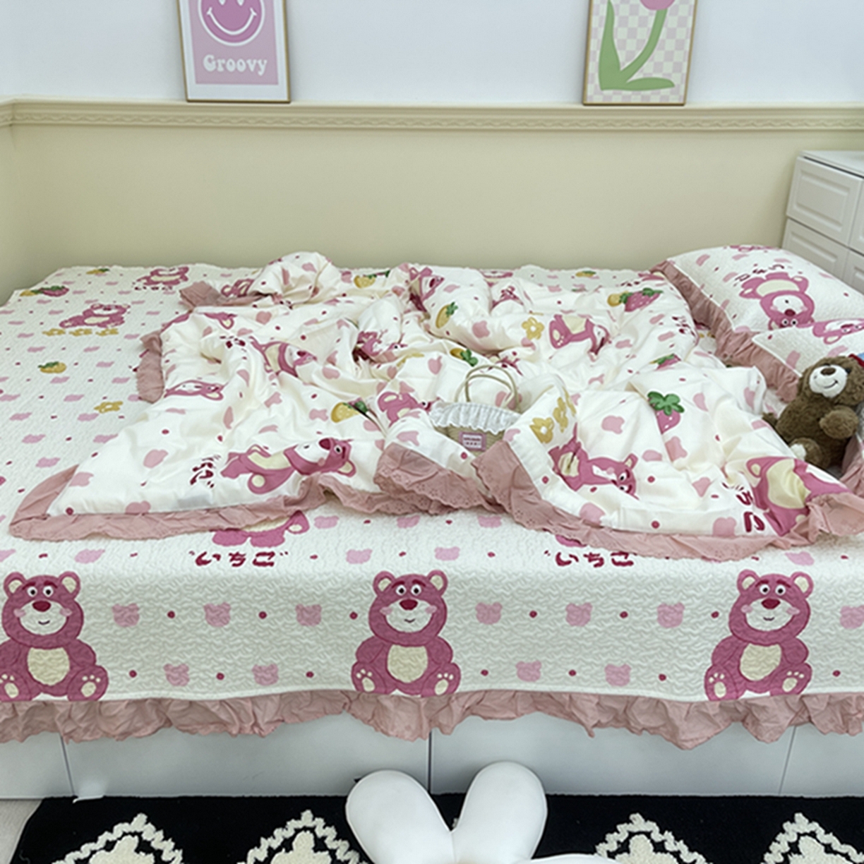 91家纺网 家纺一手货源 找家纺 禧瑞谷 2026法式纯棉绗缝全棉榻榻米床盖防滑加厚纯棉床单夹棉三件套床盖纯棉东北农大炕盖 草莓熊