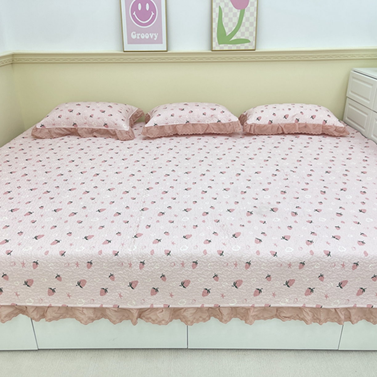 禧瑞谷 2026法式纯棉绗缝全棉榻榻米床盖防滑加厚纯棉床单夹棉三件套床盖纯棉东北农大炕盖 粉底草莓