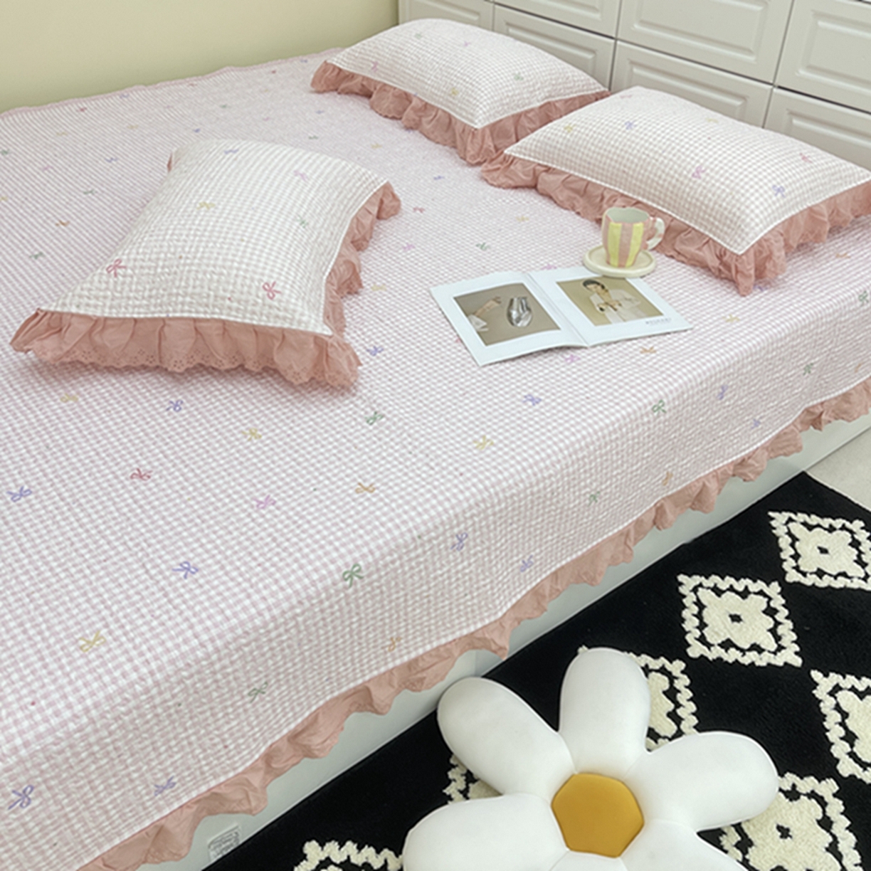 91家纺网 家纺一手货源 找家纺 禧瑞谷 2026法式纯棉绗缝全棉榻榻米床盖防滑加厚纯棉床单夹棉三件套床盖纯棉东北农大炕盖 粉格子蝴蝶结