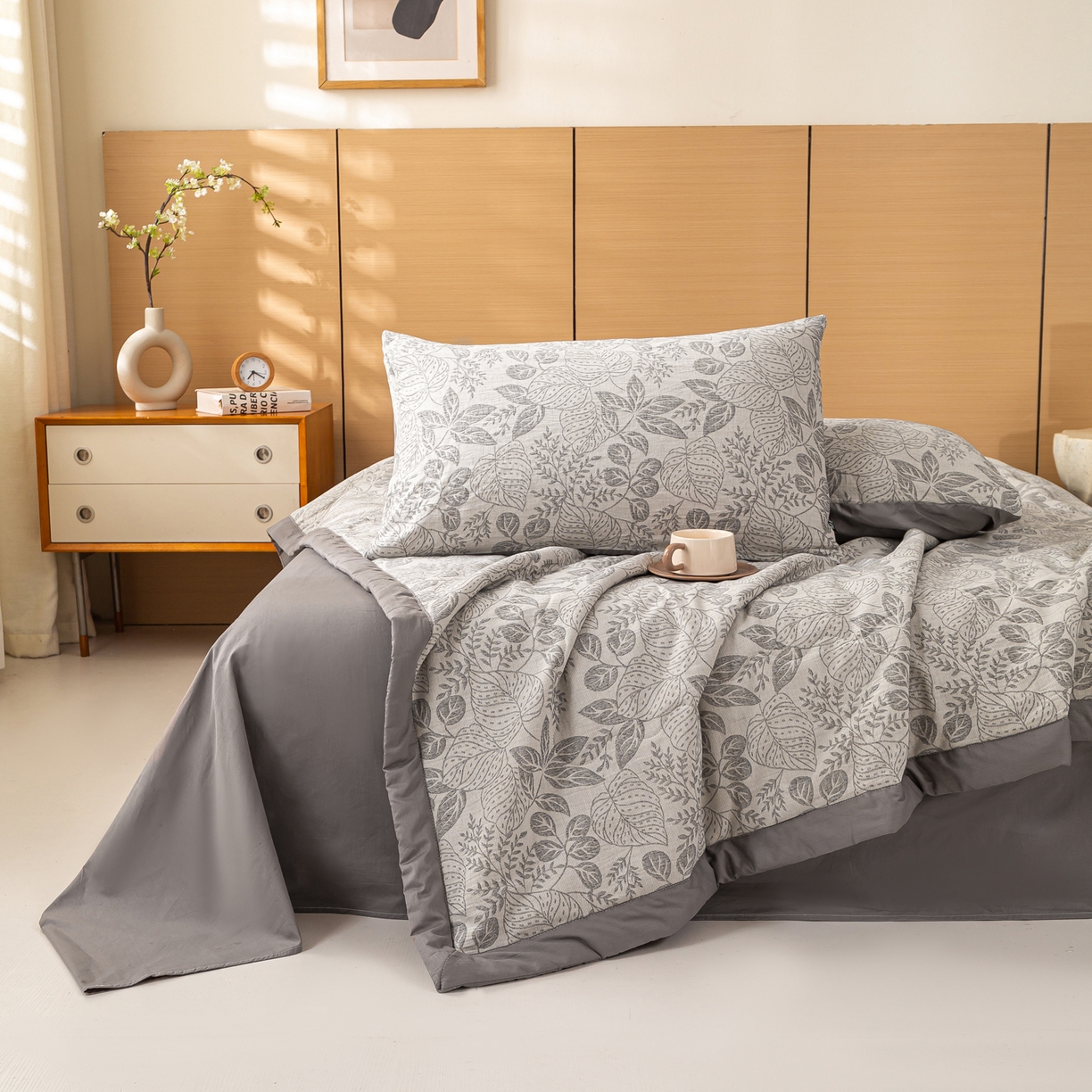 91家纺网 家纺一手货源 找家纺 恋人优选 2026新款全棉三层提花夏被空调被 茎叶时光-灰