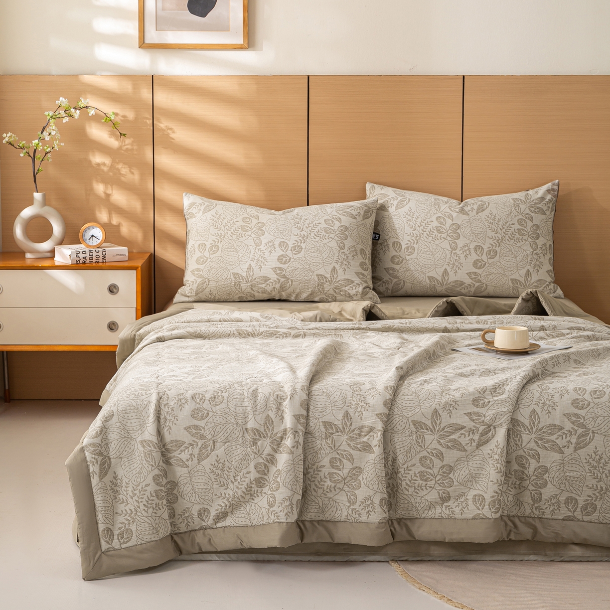 91家纺网 家纺一手货源 找家纺 恋人优选 2026新款全棉三层提花夏被空调被 茎叶时光-咖