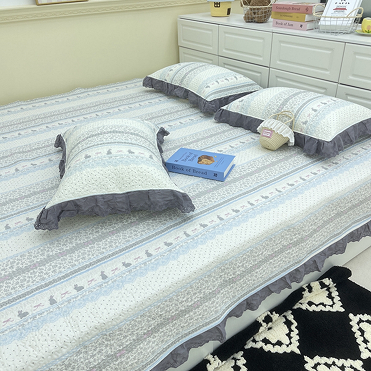 91家纺网 家纺一手货源 找家纺 禧瑞谷 2026法式纯棉绗缝全棉榻榻米床盖防滑加厚纯棉床单夹棉三件套床盖纯棉东北农大炕盖 海盐兔