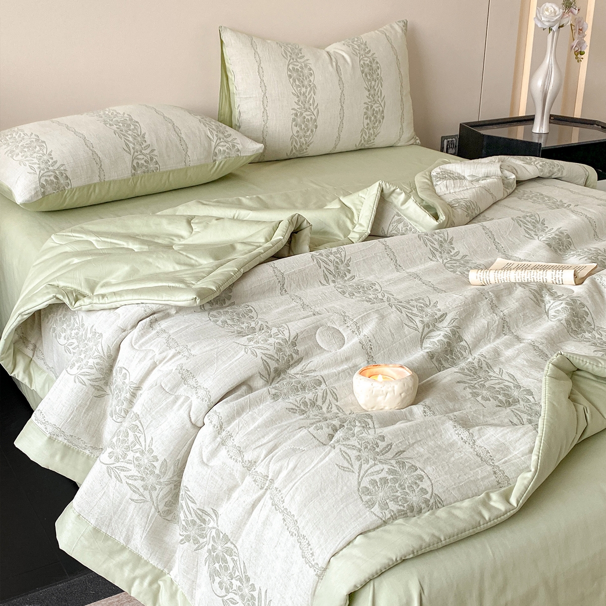 91家纺网 家纺一手货源 找家纺 恋人优选 2026新款全棉三层提花夏被空调被 花蔓吟-绿