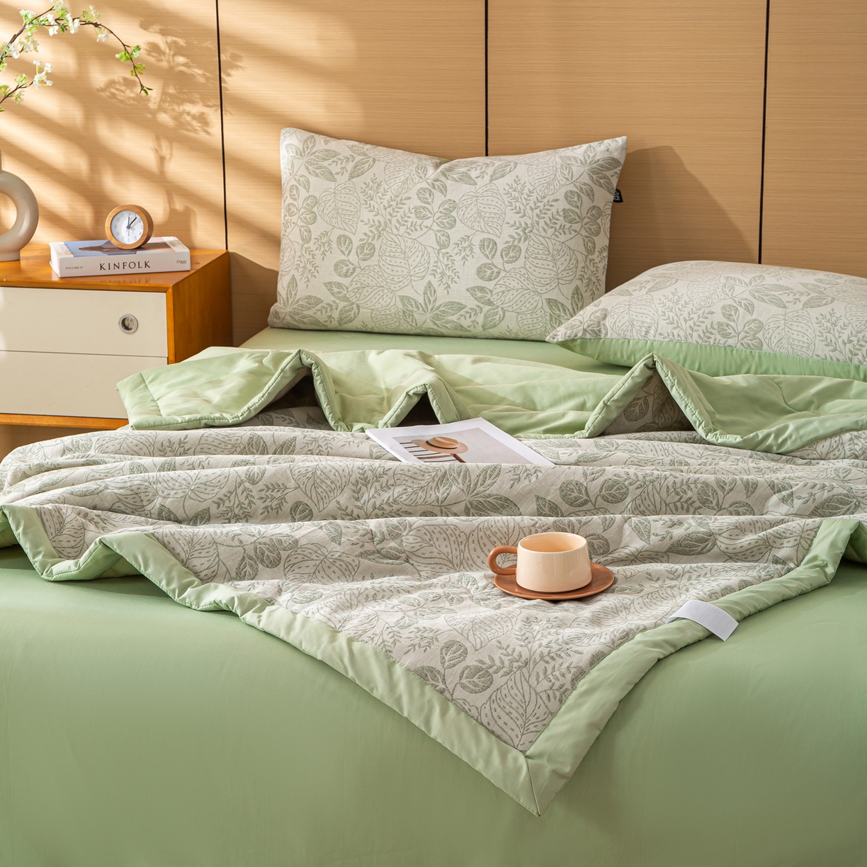 91家纺网 家纺一手货源 找家纺 恋人优选 2026新款全棉三层提花夏被空调被 茎叶时光-绿